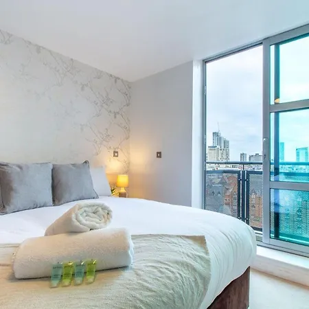 Spacious 2br Haven - Prime Uni Location - Sleeps 4 Leeds (West Yorkshire)